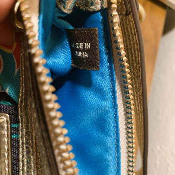 Coach Poppy Wristlet - Picture 15 of 15